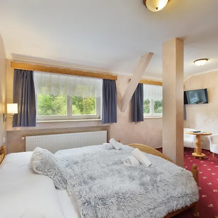 Martin & Kristyna Hotel