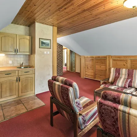 Martin & Kristyna Hotel 3*