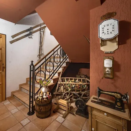 Martin & Kristyna Hotel Špindlerŭv Mlýn