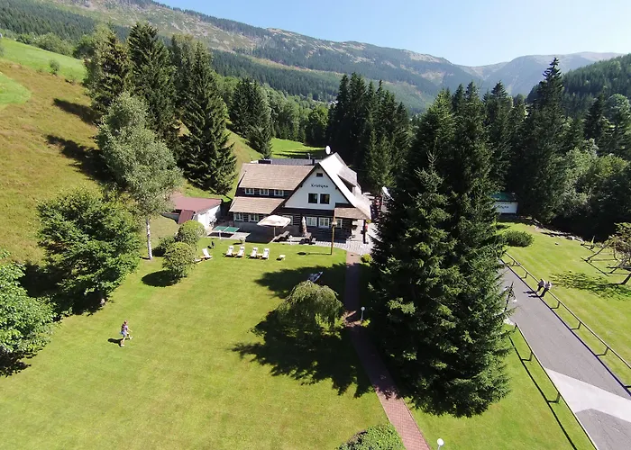 Martin & Kristyna Špindlerŭv Mlýn