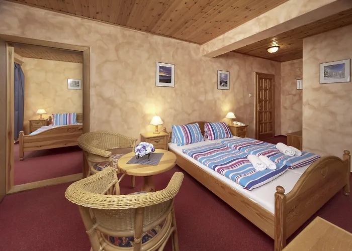 Martin & Kristyna 3*