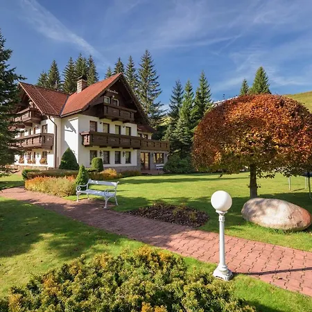 Martin & Kristyna 3* Špindlerŭv Mlýn