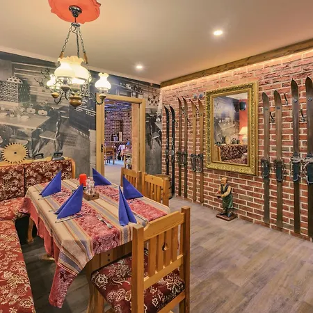 فندق Martin & Kristyna