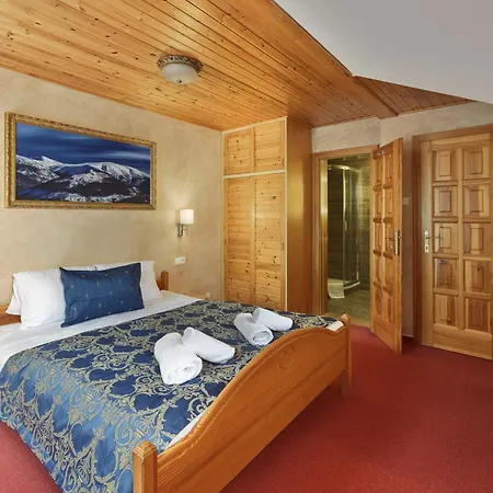 Martin & Kristyna Špindlerŭv Mlýn