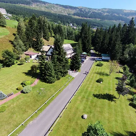 فندق Martin & Kristyna Špindlerŭv Mlýn