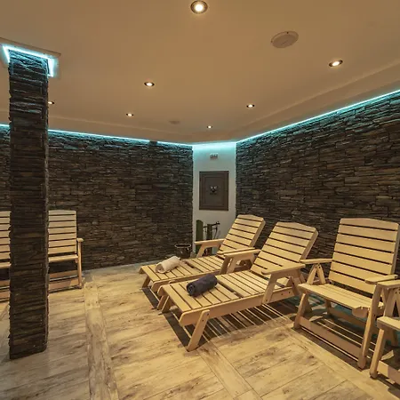 Martin & Kristyna Szpindlerowy Młyn