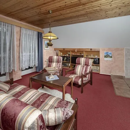 Martin & Kristyna Hotel Špindlerŭv Mlýn
