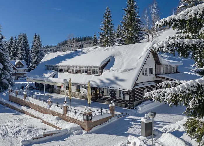 Martin & Kristyna 酒店