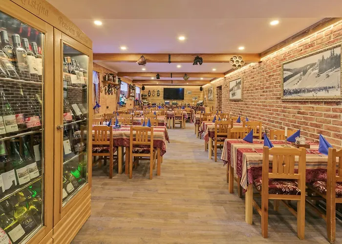 Martin & Kristyna 酒店 Špindlerŭv Mlýn