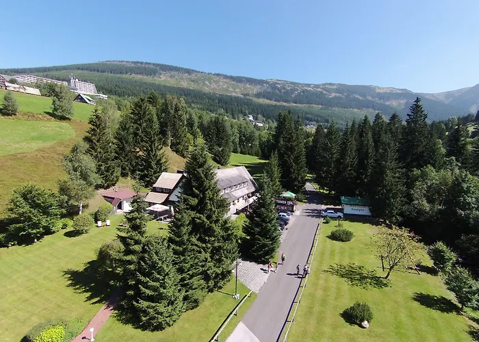 Martin & Kristyna 酒店